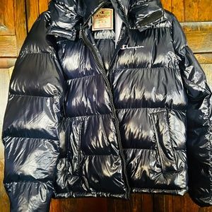 Champion Dark Navy Blue Puffer Coat - Like NEW! Unisex SMALL